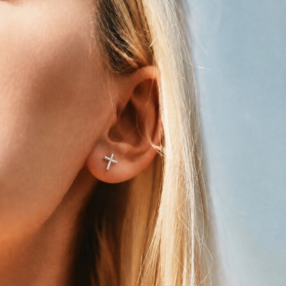 Enough Minimalist 925 Silver Cross Earrings